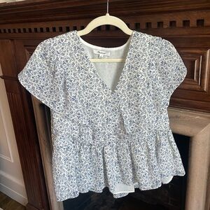Madewell Georgette Ruffle Sleeve Puff Blue and White Floral Blouse Small